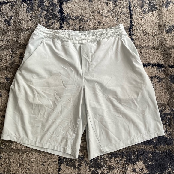 Lululemon Pace Breaker Linerless Short 9” Delicate Mint - Picture 6 of 9